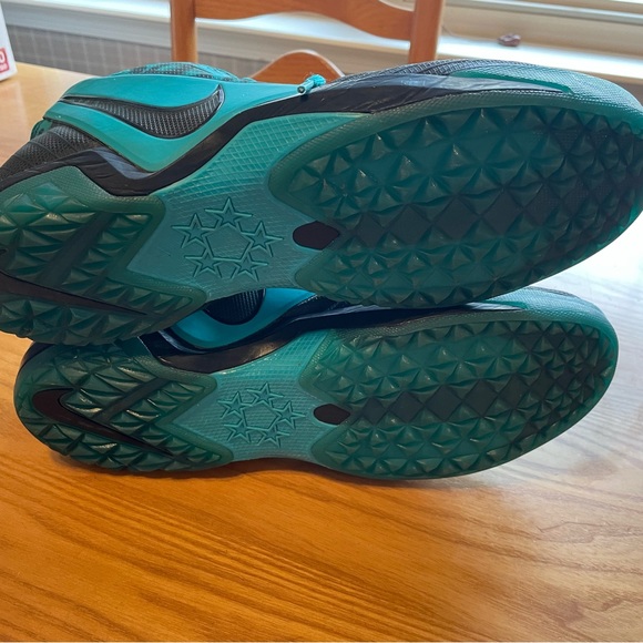 Nike field generals- Cam Newton version, size 13 - Picture 3 of 6